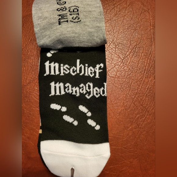 NWT HARRY POTTER SOCKS! - Picture 2 of 5